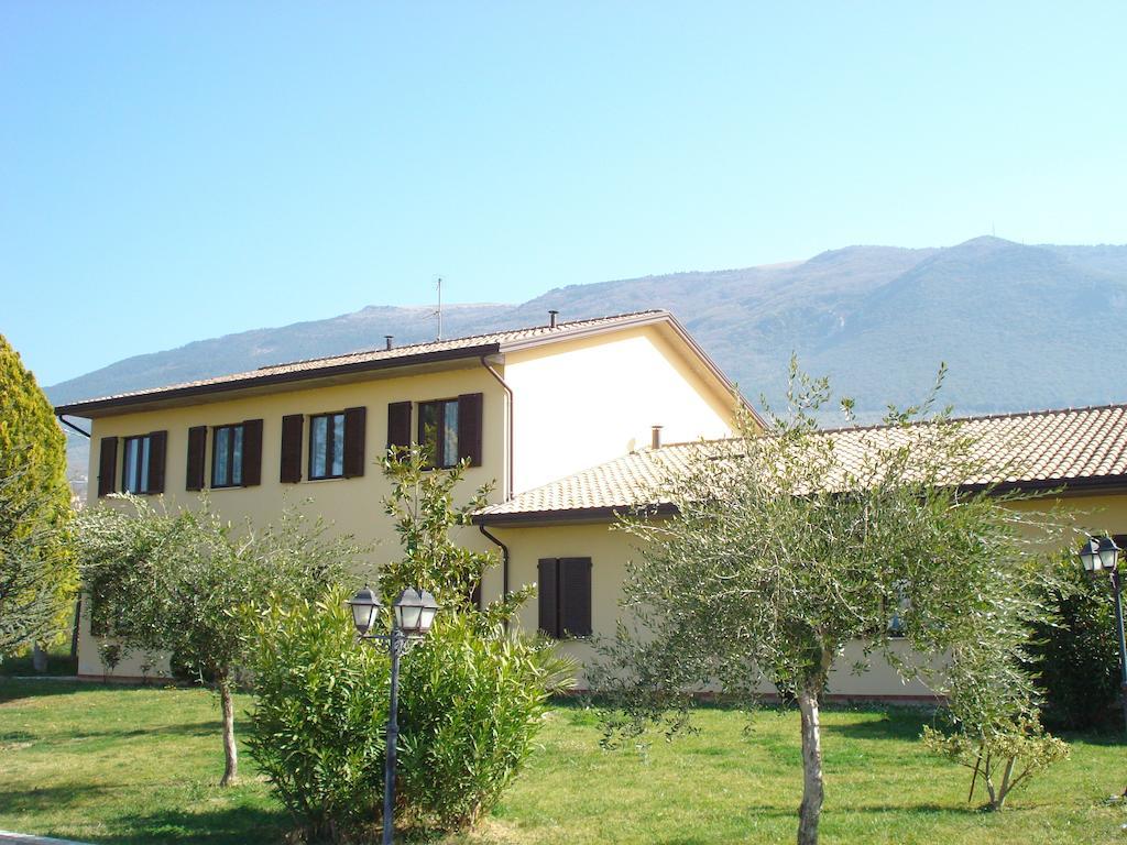 Ostello Victor Center Assisi Exterior foto
